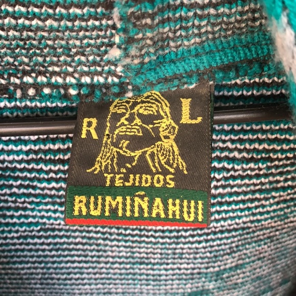 Ecuadorian Wolf Jacket - Picture 3 of 8